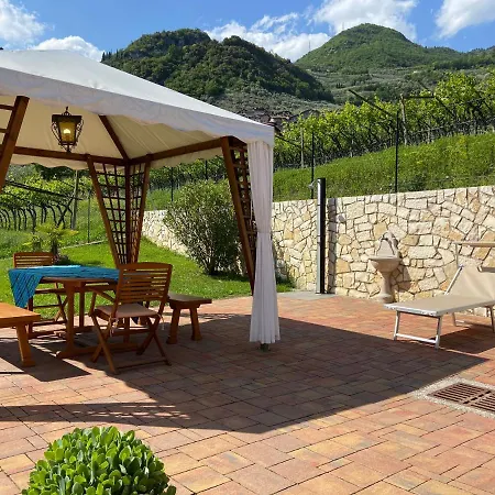 Desy Ferienhaus Riva del Garda